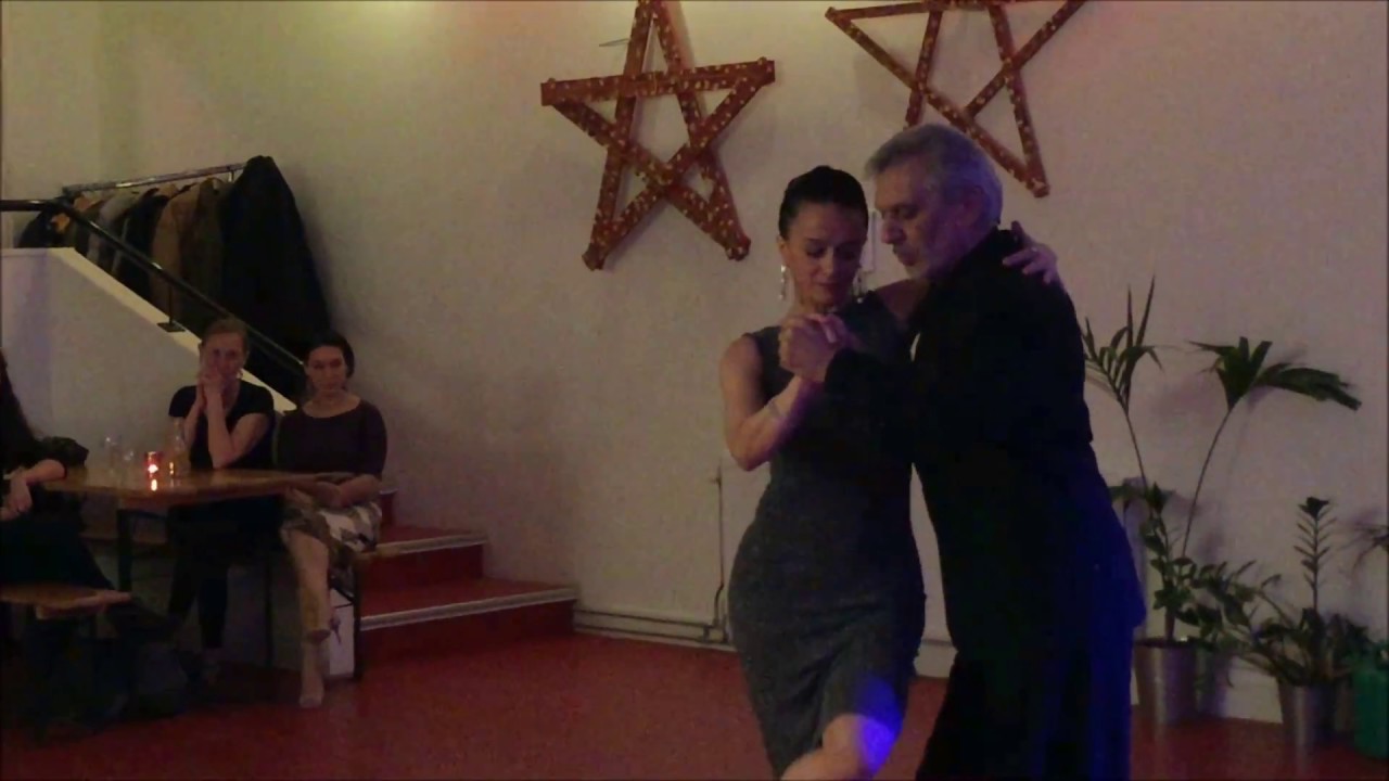 Video thumbnail for Paula Franciotti y Orlando Scarpelli - Amsterdam, Holanda 3/3