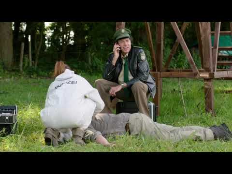 Hubert Und Staller S07 E11, Waidgerecht - Staller muss das ganze Feld absuchen