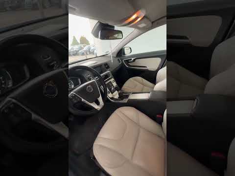 фото volvo v60 i рестайлинг 0