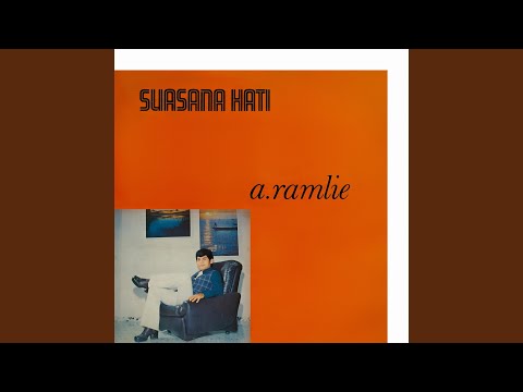 Cahaya Bulan Diair Tenang