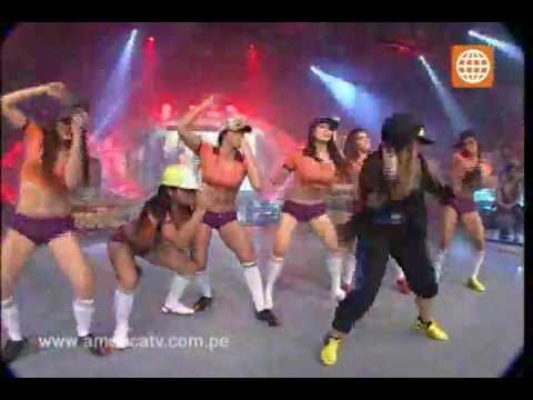 Esto es Guerra (Amigos en Guerra): Mujeres bailan en chimpunes - 24/09/2012