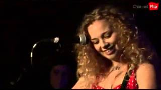 Carrie Fletcher - Boys In Books Are Better (Legendado)