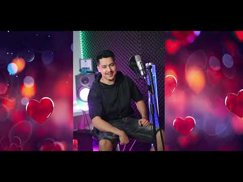 Trandafir intre flori (Mathias Andrei Florin)