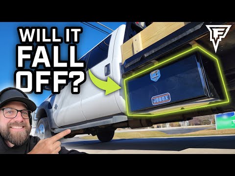 FLATBED UNDERBED TOOLBOX MOUNTING