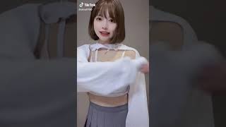 この服の名前を教えてください　#shorts  #jk # fashion