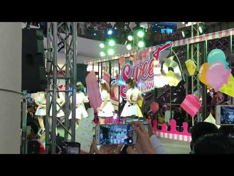 BNK48 (Bangkok Forty Eight) - BNK48 (City of Sweet at Terminal21 Pattaya)