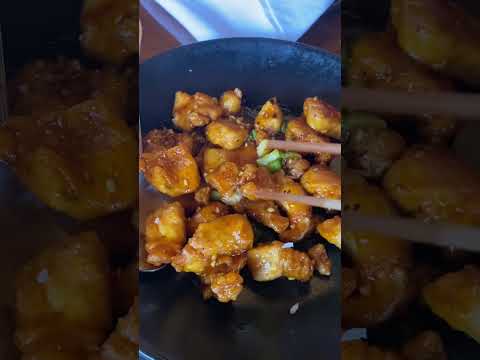 p.f. chang’s | frango picante com laranja e bolinhos de porco cozido no vapor