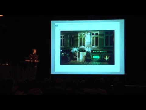 Ulm: Science Slam im Roxy - Benedikt Weggler