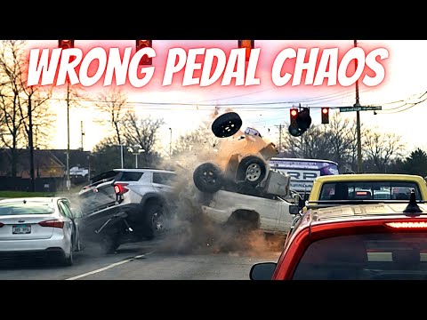 Bad drivers & Driving fails -learn how to drive #1476