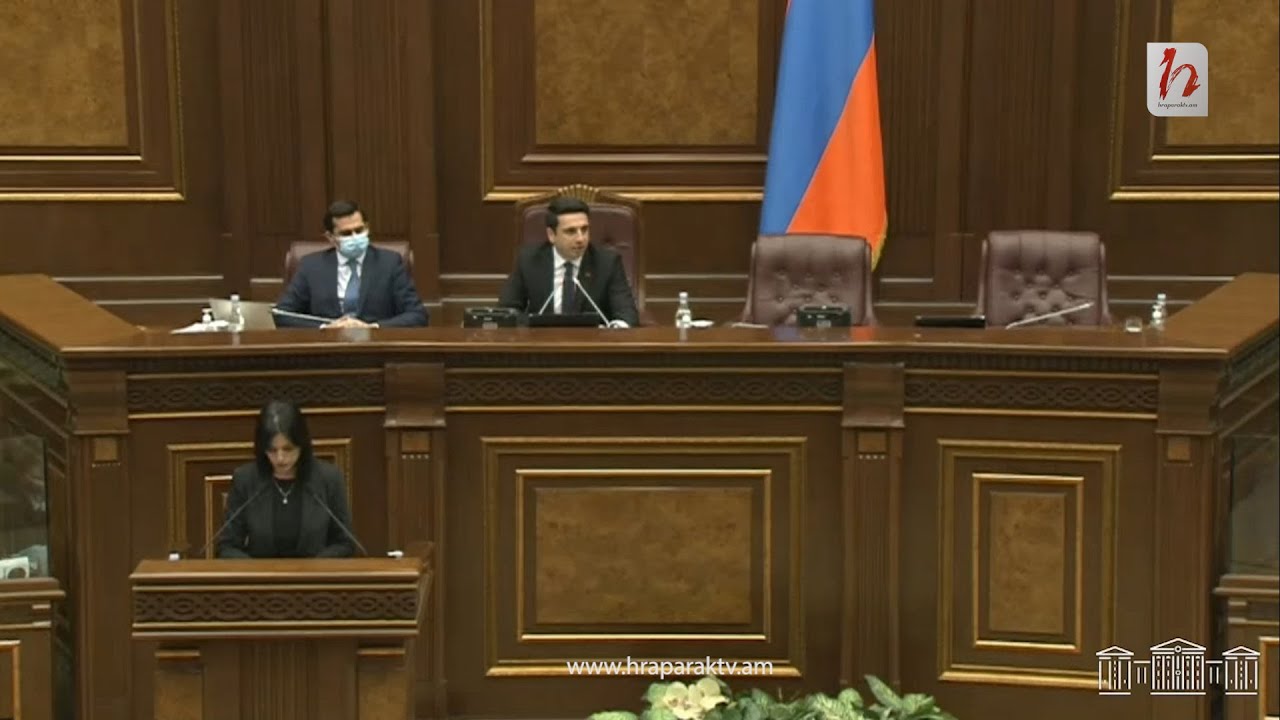 «Դահլիճից դուրս կհանեմ, եթե ձեն եղավ դահլիճից»․ Ալեն Սիմոնյանը բարկացավ ՔՊ-ականների վրա