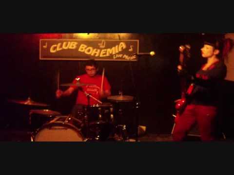 The Mess Me Ups - Rock & Roll Ashtray (Live @ The Cantab)