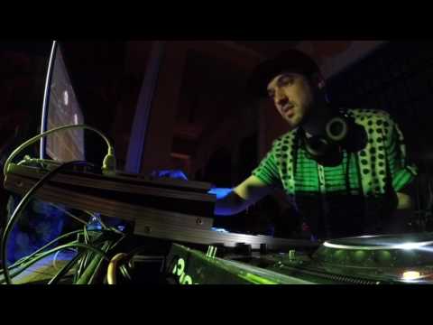 Uproot Andy en MamaCumbia 2017