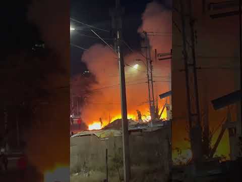 Incendio en la colonia San Juan León Gto #leongto
