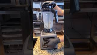 Robocook Brutus Plus - Frapê de morango