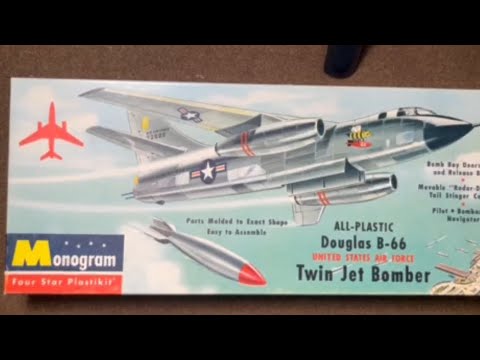 Monogram 1955 Douglas B-66 Jet Bomber Vintage Model Kit Review and Unboxing