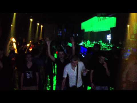 Kolegu play Dubsons - Te-ai dus @ Nima Gorji Queen`s Iasi 16.02.2013