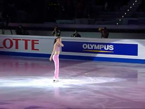 Figure Skating 2007 GPF Queen YUNA KIM Gala (just a girl)& Encore (Die Fledermaus)
