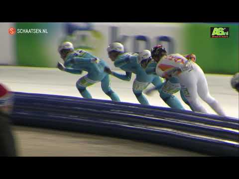 Peter Michael uit Nieuw-Zeeland wint ‘knotsgekke’ schaatsmarathon in Dronten Peter Michael uit Nieuw-Zeeland wint ‘knotsgekke’ schaatsmarathon in Dronten