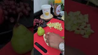 How to make a yummy fruit and yogurt parfait. Easy parfait recipe.