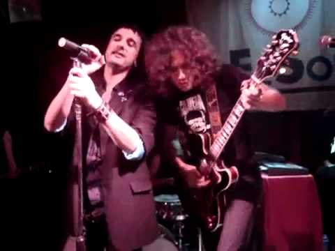 y Carlos Ann ft Bunbury - Hada