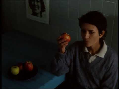 UM ADEUS PORTUGUÊS de João Botelho (1985) - trailer