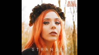 Olivia Addams - Stranger ( Flythem Remix ) #DEEP