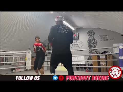 CECILIA BRAEKHUS HITTING THE PADS WITH TRAINER JONATHAN BANKS