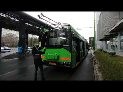 Cuplare manuală captatori troleibuz Solaris pe linia 8 RATBV