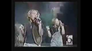 Hanson :: Lonely Boy (Taylor messes up) :: 1995 LIVE