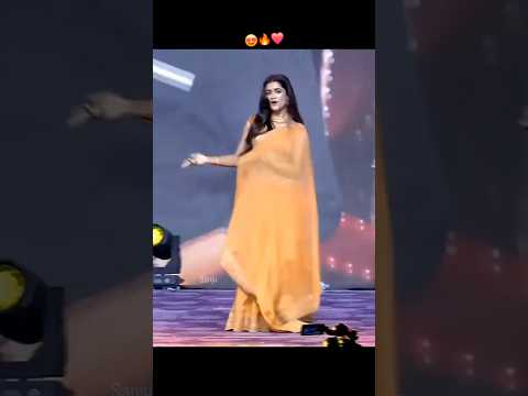 Reel tagged #bhagyashriborse