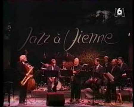 walking shoes --gerry mulligan tentet with lee konitz