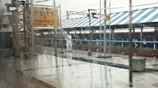 preview picture of video 'Trains In Rain - Naharlagun AC Express Arriving At Gorakhpur JN'