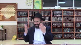 התוועדות ראש חודש אלול תשפ''ה (הרב אלחנן משה נחמנסון) - התמונה מוצגת ישירות מתוך אתר האינטרנט יוטיוב. זכויות היוצרים בתמונה שייכות ליוצרה. קישור קרדיט למקור התוכן נמצא בתוך דף הסרטון