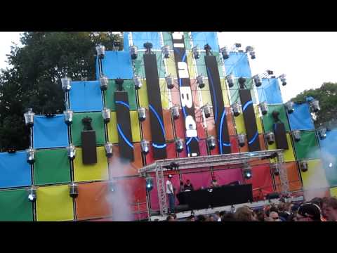 Groove Garden 2011 - Audio Bullys