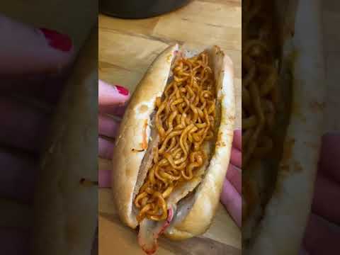 Testing out samyang noodles in Banh Mi