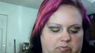 preview picture of video 'Mark On The Dot Eyeshadow Product Review'