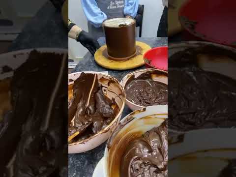كيفاش تطبيقي ڨناج شكولا على كيك ديزاين مع اهم نصائح délice d'Oum Sousou ❤️