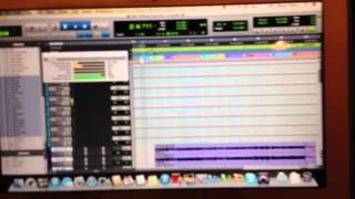Video thumbnail for Pro Tools HD Native Thunderbolt running on MacBook Air by S