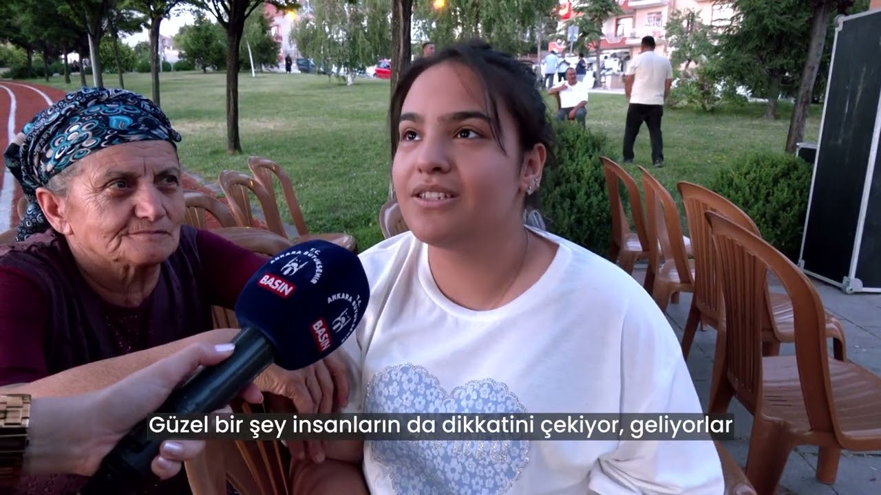 Aliya İzzetbegoviç Parkı'nda Babam ve Oğlum, Nadide Hayat filmleriyle keyifli bir yaz akşamı yaşadık