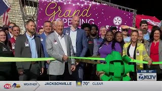 FRESH by Brookshire’s in Longview celebrates grand opening