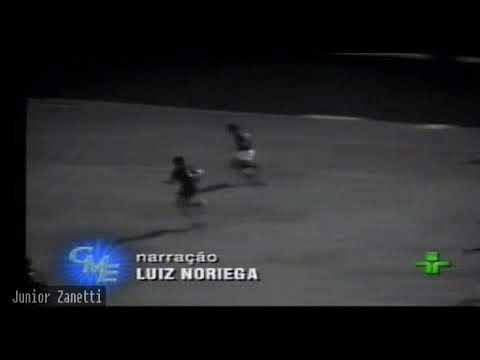 Cabinho (Portuguesa) - 12/01/1971 - Portuguesa 1x1 Acadêmica-POR - 1 gol