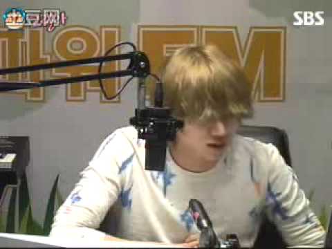 100420 [Part 1] Young Street Full Bora - Heechul