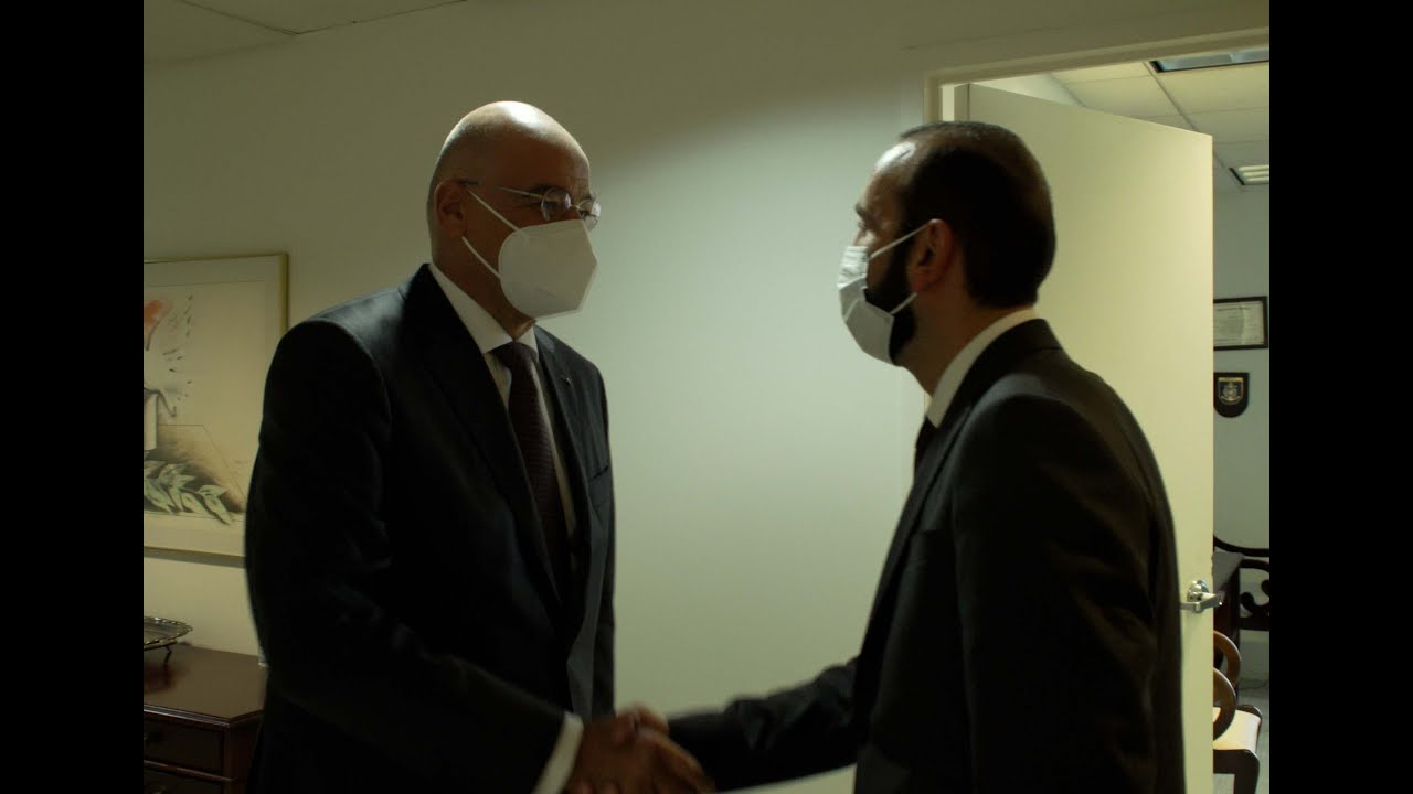 Арарат Мирзоян представил министру иностранных дел Греции ситуацию, сложившуюся вследствие развязанной против Арцаха азербайджано-турецкой агрессии