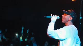 La Cumbia De Los Trapos (En Vivo) Lyrics English Translation