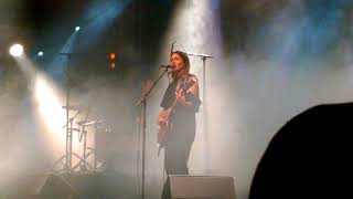 Keren Ann - Chelsea Burns - Live @ Huvilateltta, Helsinki, Sept  2, 2017