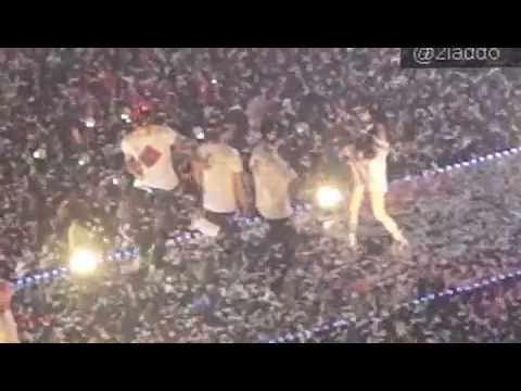 130202 cubeconcert ending hyuna fancam @2laddo.avi