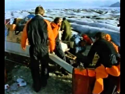 Iceland Breakthrough, kayaks and microlights through the Icelandic wilderness