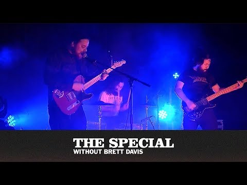 The Mad Doctors "Justin's A Cop" on The Special Without Brett Davis