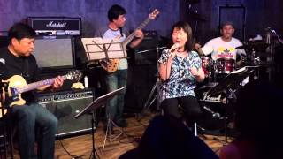 Ease On Down The Road -he and she meet the rhythm section