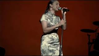 Sade - "Every Word" ('Lovers live' performance 2002) "WE L♥︎VE SADE"  #sadeadu